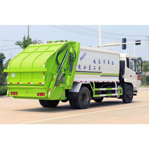 Garbage truck - Image 3