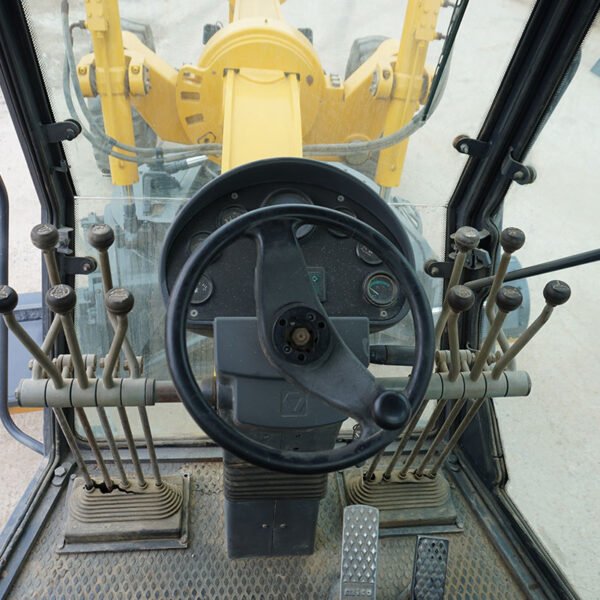 Motor Grader--XCMG--GR180 - Image 6